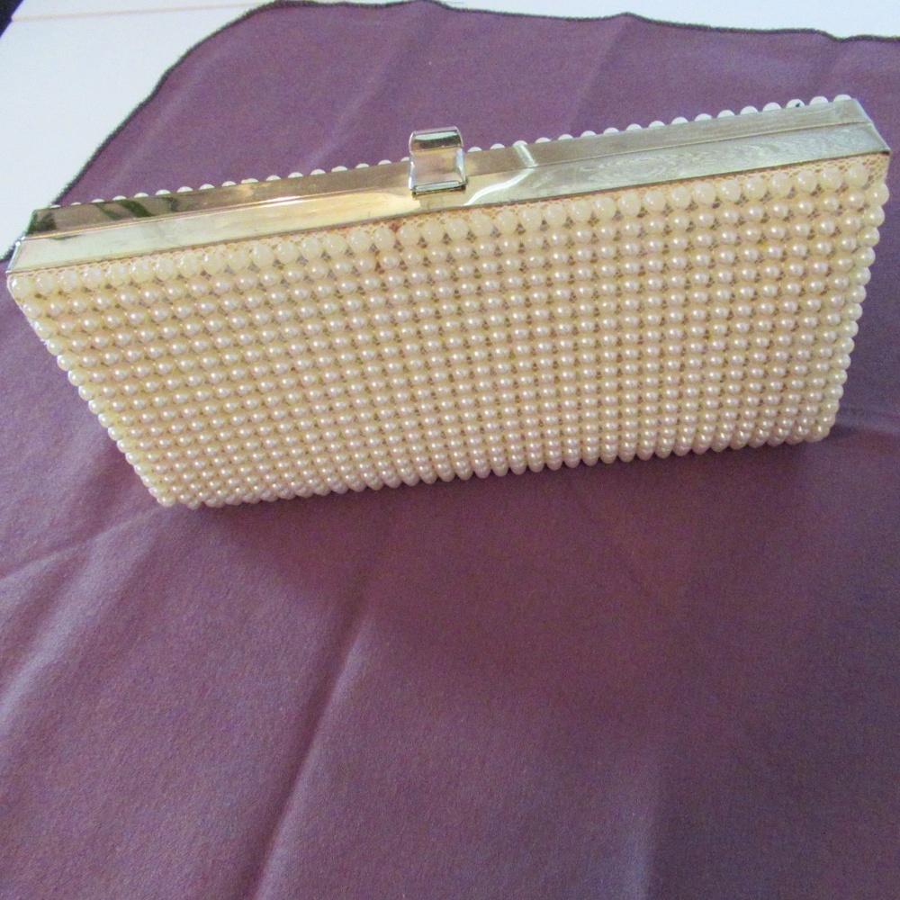 Julius Resnick Pearl embellished clutch